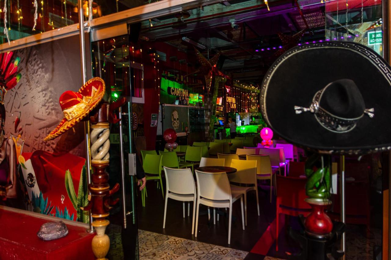 Hotel Dorado La 70 Medellín Exteriör bild