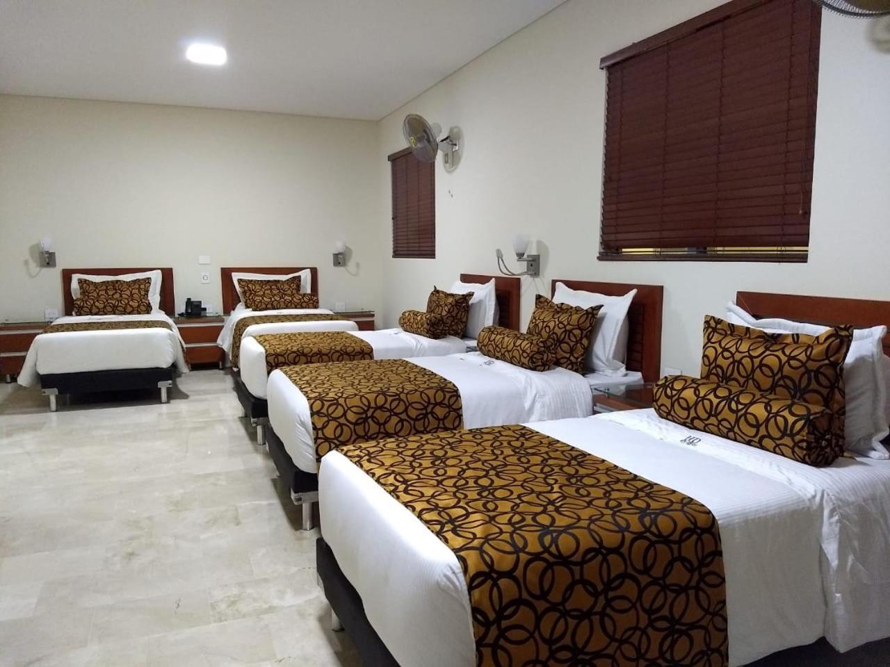 Hotel Dorado La 70 Medellín Exteriör bild